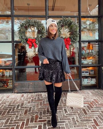 Small Shoulder Bag White Courtney Shields on the account Instagram of @courtney_shields