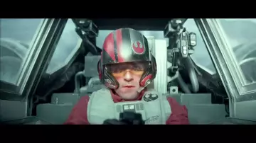 Casque de pilote de Poe Dameron (Oscar Isaac) dans Star Wars : Le Réveil de la Force