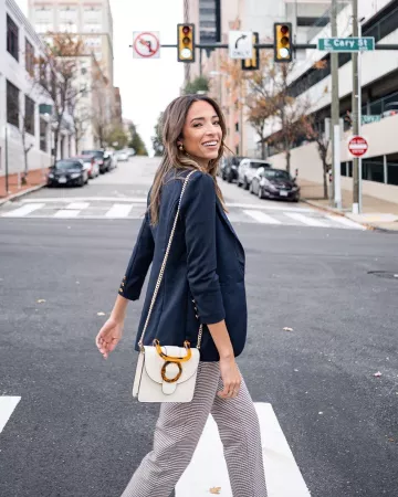 Pantalon de Nena Evans sur Instagram account @nenaevans