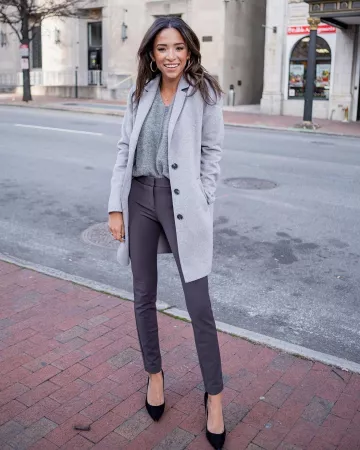 Sam edelman Pumps negro de Nena Evans en la cuenta de Instagram @nenaevans
