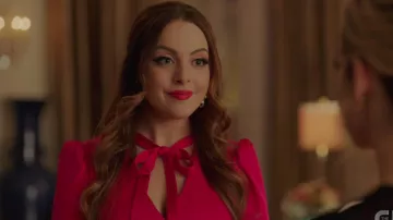 Vestido rosa de Fallon Carrington (Elizabeth Gillies) en Dinastía (S03E09)