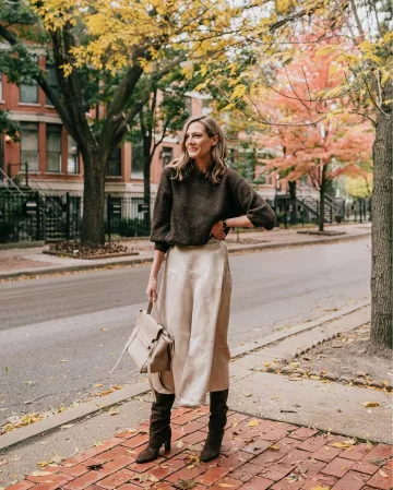 Mini Sac Banane d'Anna Jane Wisniewski sur l'Instagram account @seeannajane