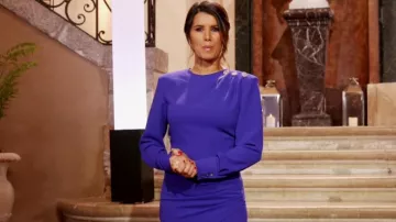 The blue dress of Karine Ferri in the show The most beautiful brides