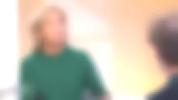 The Sweater round neck 6-wire 100% cashmere Claire Chazal in Passage of the Arts 20 01 2020