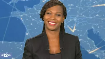 The blazer with sequined shoulders Black Kareen Guiock in The 12:45 the 21.01.2020