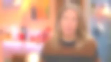 The sweater striped Agathe Lecaron in The house of the mother of the 22 01 2020