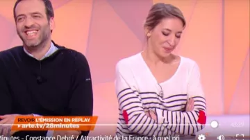 The sweater round neck cashmere stripes and patch in the heart of Nadia Daam in 28 minutes the 20.01.2020
