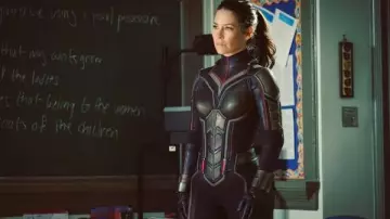 La tenue de Hope Van Dyne / Wasp (Evangeline Lilly) dans Ant-Man et la Guêpe