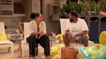 White Graphic Tee worn by Andre 'Dre' Johnson (Anthony Anderson) in black-ish Season 6 Episode 13