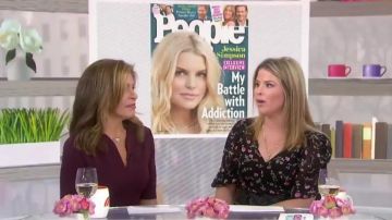 Ganni Elm Flo­ral-print Geor­gette Mi­di Dress worn by Savannah Guthrie on Today January 22, 2020