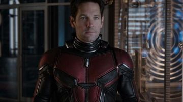 The holding of Scott Lang / Ant-Man (Paul Rudd) in the Ant-Man and the wasp
