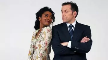 Floral Bird Top of DS Camille Bordey (Sara Martins) in Death in Paradise (S01)