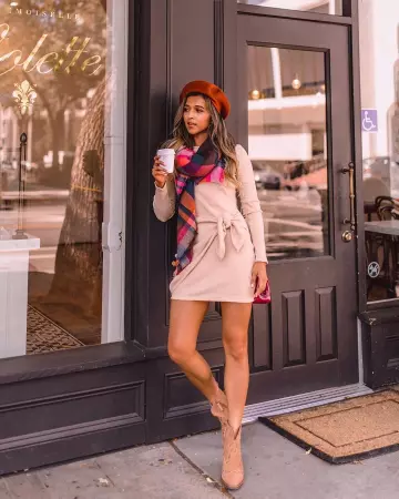 Mi­ni Dress of Jyo on the Instagram account @jyo_shankar