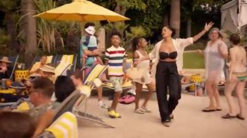 Black Leg Pants worn by Rainbow Johnson (Tracee Ellis Ross) in black-ish Season 6 Episode 13