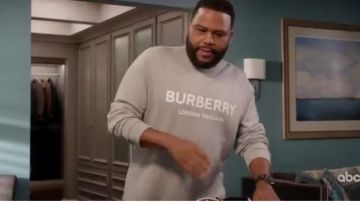 Gray Sweatshirt worn by Andre 'Dre' Johnson (Anthony Anderson) in black-ish Season 6 Episode 13