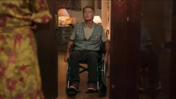 Pants dark green Jocelyn (Franck Dubosc) Throughout the world standing