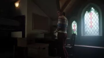 Striped Sweater of Betty Cooper (Lili Reinhart) in Riverdale (S04E10)
