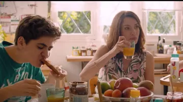 Chemisier floral de Isabelle Mercier (Aure Atika) dans 10 jours sans maman