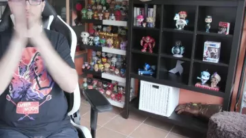 ¡El guante del infinito en LinksTheSun's Avengers: Infinity War en Royal Rumble Predictions 2020 y Worlds Collide!