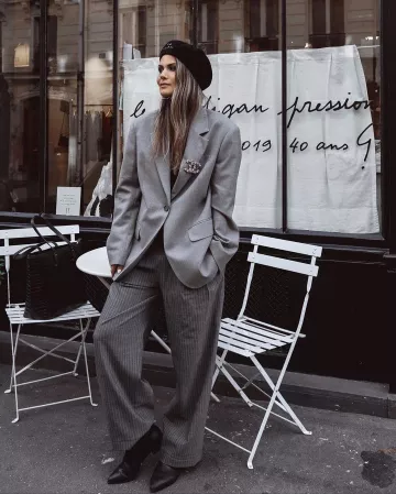 Botas Chelsea de cuero de Mercer7 en la cuenta de Instagram @mercer7official