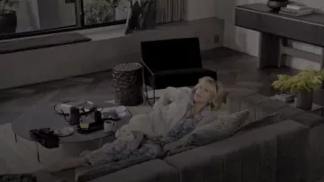 Pink & Blue Parrot and Lef Print Pajamas worn by Grace Hanson (Jane Fonda) in Grace and Frankie Season 6 Episode 2