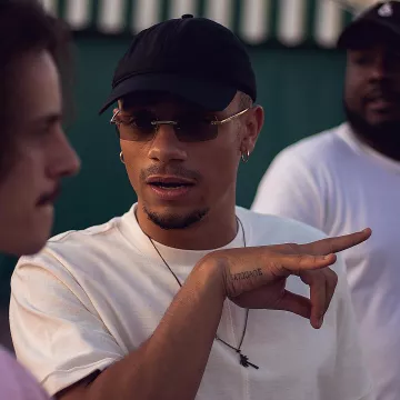 Las gafas de sol de Mister V en su cuenta de Instagram @yvick