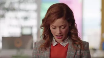 Gris vérifié orange veste blazer porté par Zoey (Jane Levy) en Zoey Extraordinaire de la liste de lecture (Saison 1)