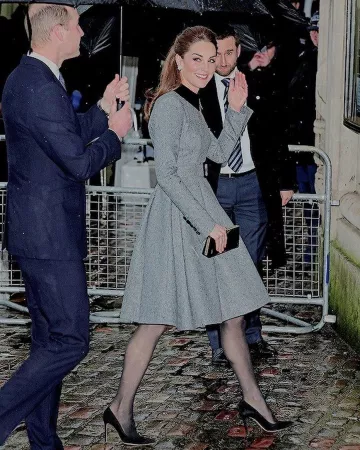 Jimmy Choo Ce­leste Crushed Vel­vet Clutch worn by Catherine, Duchess of Cambridge Holocaust Memorial Day in London January 27, 2020