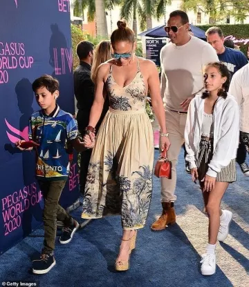 Cartier Panthère portés par Jennifer Lopez Pegasus Championnat du Monde 25 janvier 2020