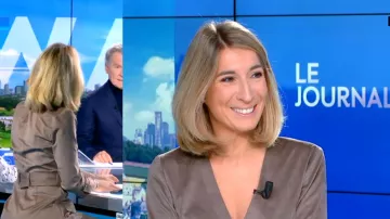 La Combinaison droite effet portefeuille (dispo en rouille) Caroline Delage William à midi