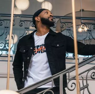 Jean jacket black Ricky Thomason on the account Instagram of @rickythomason