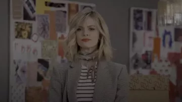 Plaid Double Breasted Blazer worn by Mallory Hanson (Brooklyn Decker) in Grace and Frankie Season 6 Episode 6