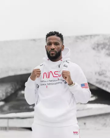 The sweat Nasa Celio Ricky Thomason on the account Instagram of @rickythomason