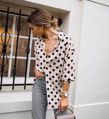 Sac à Bandoulière en cuir de Charlotte Olivia sur l'Instagram account @iamcharlotteolivia