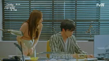 Striped Dou­ble-breast­ed Blaz­er worn by Ryan (Kim Jae-wook) in Her Private Life Episode 12