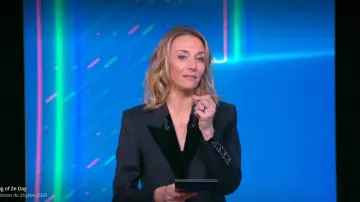 The jacket detail lace-up Laurie Delhostal in King of Ze day of 26 01 2020