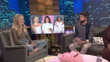 Totême Aviles Point-Col Côtelé Chandail porté par Morgan Stewart dans E! News 29 Janvier 2020