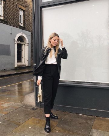 Camisa de cuero de Georgia Luisa Allegra Meramo en la cuenta de Instagram @glameramo