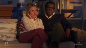 La chemise étoilée de Eleanor Shellstrop (Kristen Bell) dans The Good Place (S04E13)