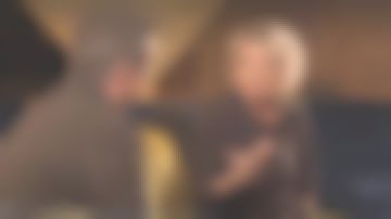 Le pull kaki de Sophie Davant dans La Lettre du 01 02 2020