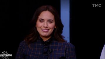 La chemise à carreaux de Salhia Brakhlia dans Quotidien du 30 01 2020