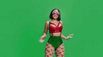 Doja Cat, Tyga - Juicy (Official Video): Clothes, Outfits, Brands, Style  and Looks | Spotern