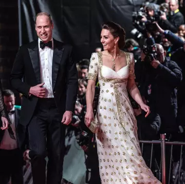 Van Cleef & Arpels Magic Alhambra Boucles d'oreilles portées par Catherine, Duchesse de Cambridge 73e British Academy Film Awards, le 2 février 2020