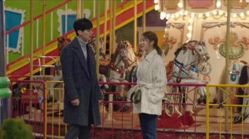 Les femmes de l'Ace porté par Jin Cale (Yoon Seo) Toucher le Cœur de l'Épisode 11