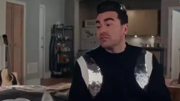 Black Jersey Sweatshirt worn by David Rose (Daniel Levy) in Schitt's Creek Season 6 Episode 5