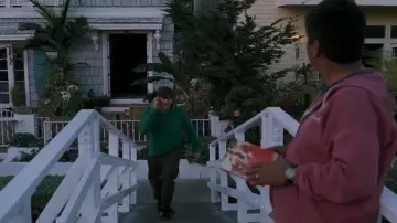 Sweat-shirt vert de Reed Bennett (Ashton Kutcher) dans Valentine's Day