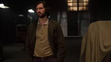Chaqueta deportiva Barbour Beacon usada por Ellis Jones (Michiel Huisman) como se ve en The Age of Adaline