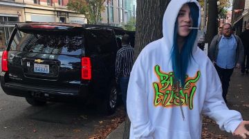 Hip Hop Rap­per Neck­lace worn by Billie Eilish in Billie Eilish - Funny Moments