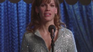 Sequin dress style tuxedo Holly (Hilary Swank) in P.S. : I Love You
