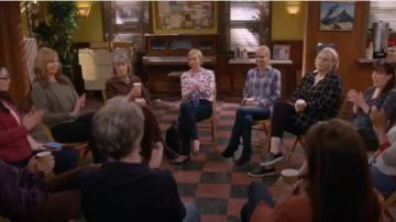 Blue & Red Poppy Print Blouse worn by Jill (Jaime Pressly) in Mom Season 7 Episode 14